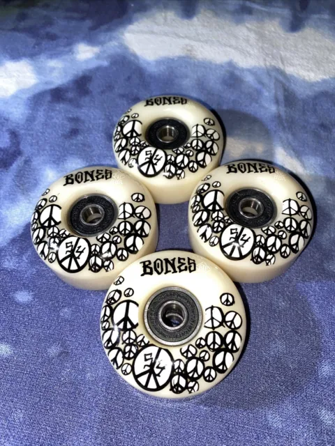 Bones STF Skateboard Wheels Peace Sign Wheel with Mini Logo Bearings 54 mm