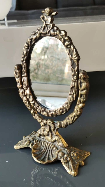 Petit Miroir Psyché En Métal Forme Ovoïde - Déco brocante Petit Miroir Psyché En Métal Forme Ovoïde - Déco brocante