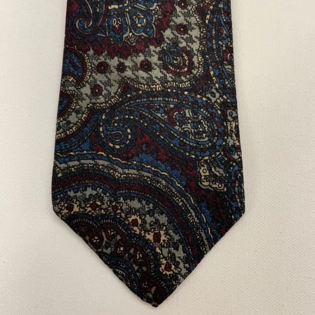 Guy Laroche Paris Monsieur 60” Men’s Tie All Silk Imported Fabric Blue Gray Red 2