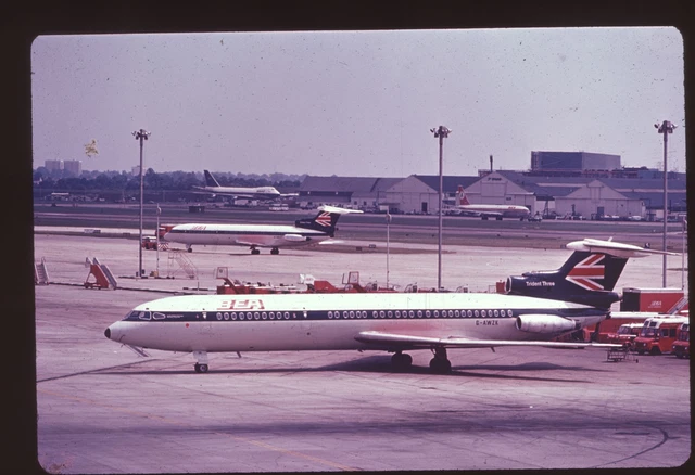 Dupe 35mm airline slide BEA British European Airways Trident 3B G-AWZK [3041]