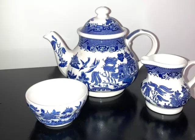 Churchill Blue Willow Teapot & Creamer  Staffordshire, England & Sugar bowl