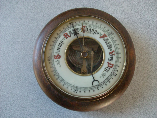 Baromètre, Thermomètre, Hygromètre Ancien en Bois et Laiton