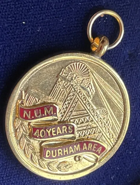 NUM 40 YEARS DURHAM AREA NATIONAL UNION OF MINE WORKERS MEDAL Free Post