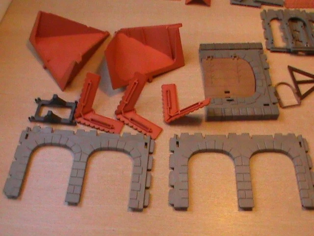 Lot elements de construction maison musee medieval Playmobil 3