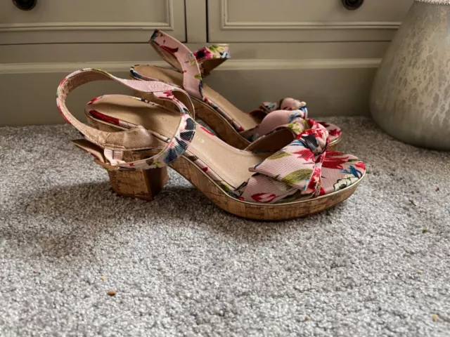 Dorothy perkins ladies 2025 sandals