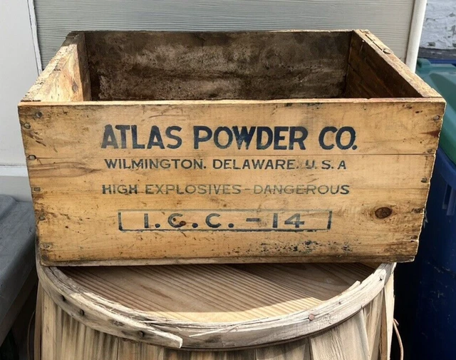 Vintage Atlas Powder Co Electric Blasting Caps Wood Crate Box Mining Explosives