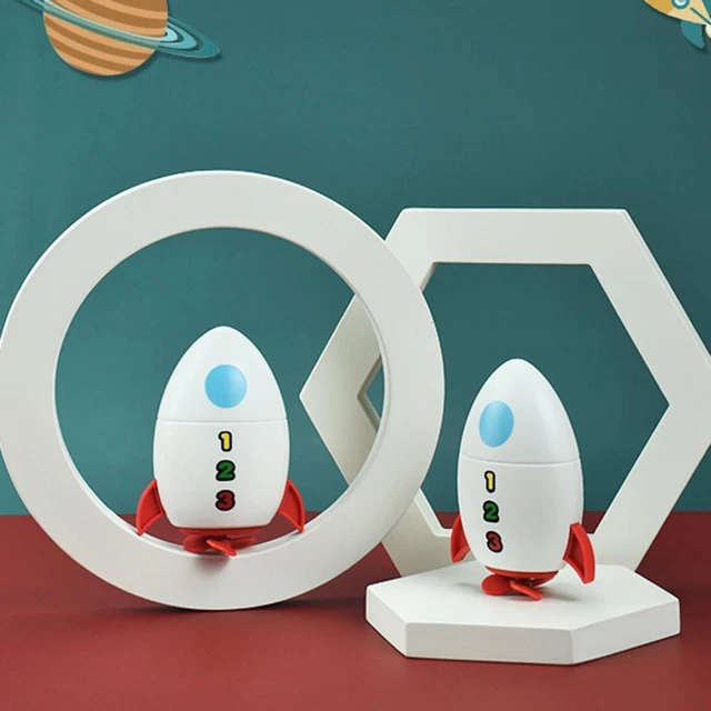 Kids Bathing Play Water Toys Cute Clockwork Rocket Toy Children Bath Accessory