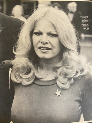SALLY STRUTHERS, ALL in the Family, Full Page Vintage Pinup £2.03