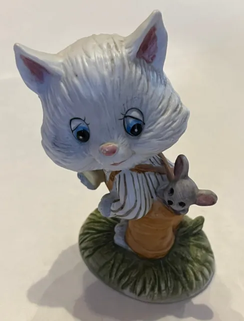 Lefton Cat and Mouse  Hand Painted Porcelain Bisque Ceramic 06026
