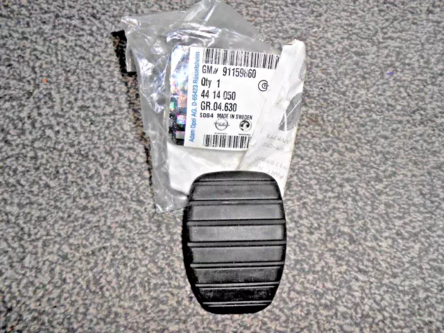 Vauxhall Vivaro A Up to 2010 Brake/Clutch Pedal Rubber 91159860 New Original