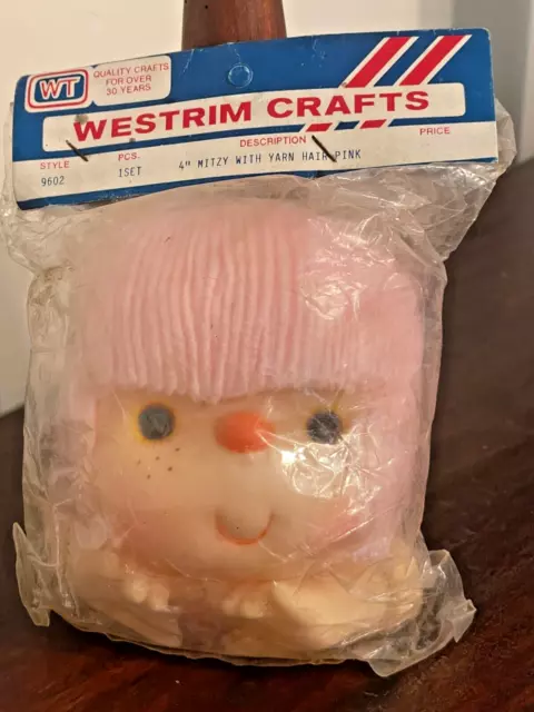 Westrim Crafts Doll Head with Hands #9602 4" Mitzy Yarn Hair Pink 4" NOS