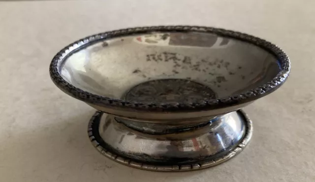 Vintage Greece 900 silver dish open salt cellar with 30 drachmai silver coin