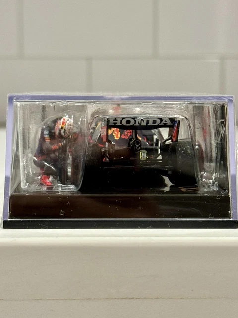 RED BULL RB18 Max Verstappen Winner Hungarian GP 2022 1/43 F1