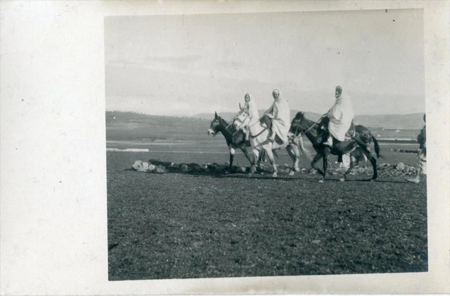 CPA MAROC FEZ VERITABLE CARTE PHOTO REVUE DU 22 FEVRIER 1915 LE PACHA DE FEZ (Cl