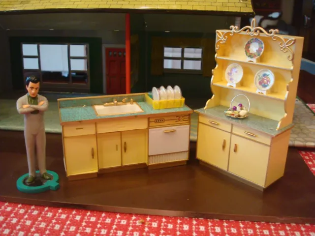 Large Ideal Petite Princess kitchen set dishrack Dollhouse Furniture Vintage Lot