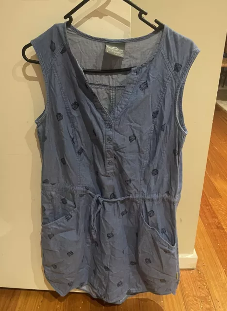 kathmandu women’s dress size 8