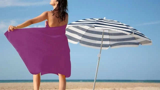 Extra großes schnell trocknendes Mikrofasertuch mit kostenloser Netztasche Strand Fitnessstudio Camping 2
