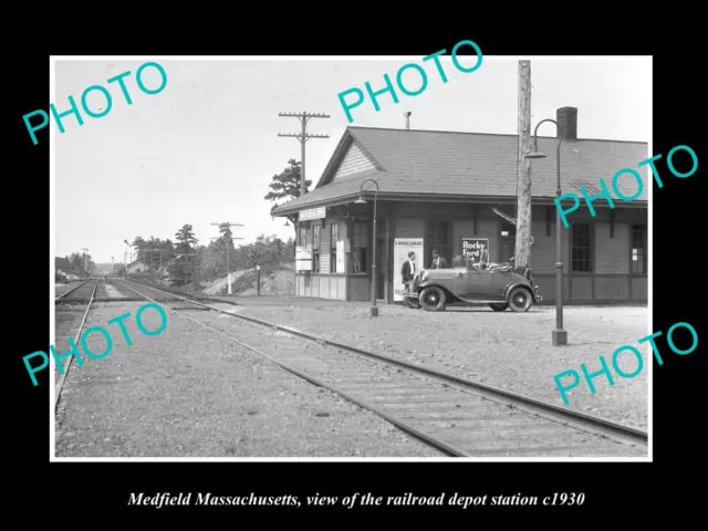 OLD LARGE HISTORIC PHOTO OF MEDFIELD MASSACHUSETTS RAILROAD DEPOT STATION c1930