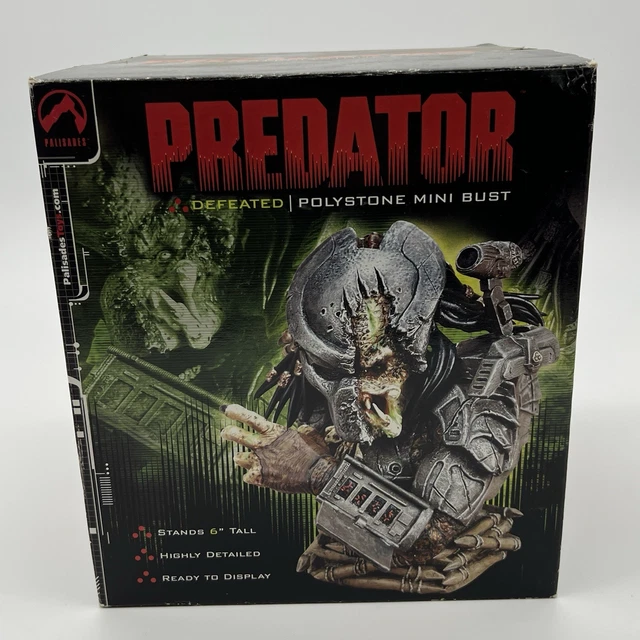 PALISADES - PREDATOR Defeated Micro-Bust -- Boxed -- Figure As N E W -- £84.95 - UK