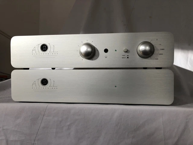Précurseur ATOLL PR 200/ATOLL AM 100 amplificateur de puissance