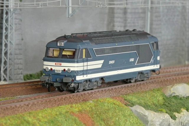 REE ACCESS réf JM-008, diesel BB de la SNCF,BB 63792 Livrée - Lot 734