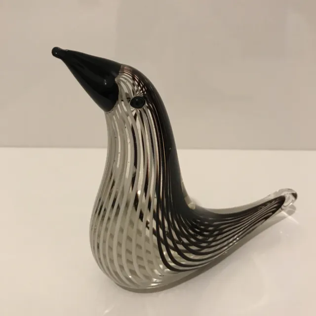 Dino Martens Murano Style Art Glass Black and White Bird Paperweight Sculpture