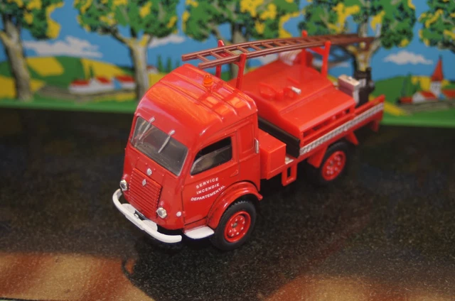 Miniature Renault Espace Pompiers 1/43 Solido 33 - Occasion Bon État Sans Boîte