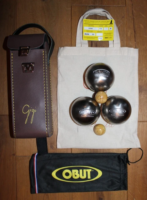 boules de pétanque triplette