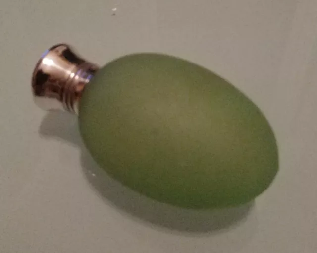 Antique Scent Bottle Walker Hall Sampson Mordan Bird's Egg Shape Silver Topped Antique Scent Bottle Walker Hall Sampson Mordan Bird's Egg Shape Silver Topped