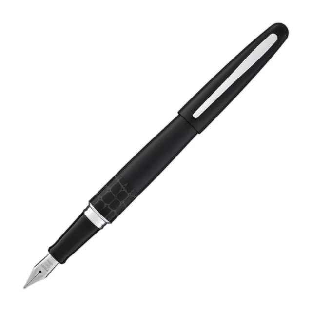 Pilot Metropolitan Animal Fountain Pen in Crocodile (Matte Black) - Fine Point