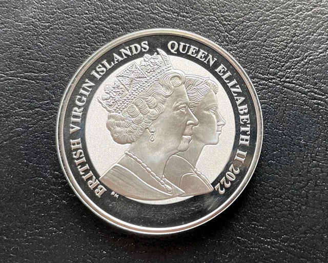 1 Dollar Elizabeth II Life of Queen Elizabeth II Silver Bullion