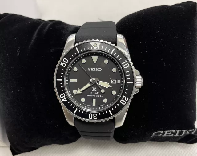 Seiko Men's Prospex Solar Black Silicon Band Divers Watch 38.5mm Size SNE573