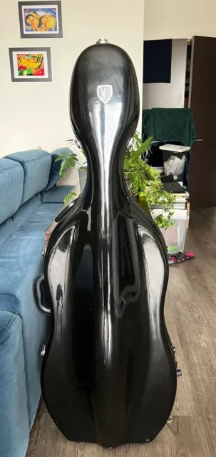 Symphony Cello Hard Case. 4/4 Full Size. Fibreglass. 4.3kg. Black.