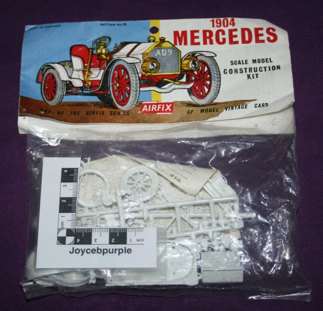 Kit Airfix Mercedes 280 SL – 1/32 – Montées – Réf 208C (occasion)