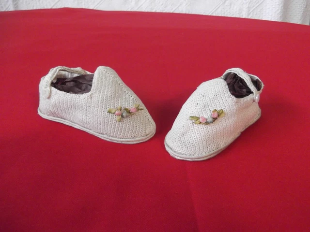  Début XXème siècle, Chaussures  pour poupée anciennes