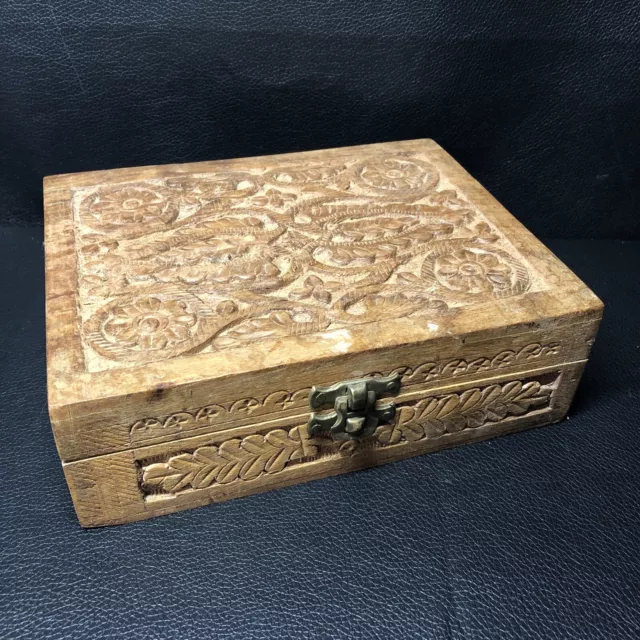 Indian Wooden Jewellery / Trinket Box, Intricate Carved Design (B5)