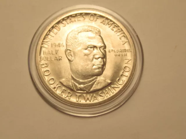 1946 P US Mint silver half dollar Booker T Washington w/capsule great details