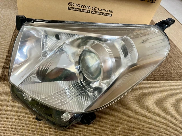 GENUINE OEM TOYOTA IQ Passenger Head Light Unit N/S LH 2008-2014 ...