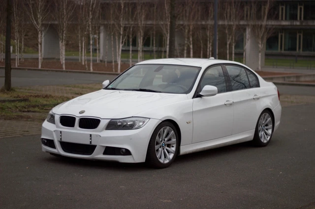 BMW E90 318d LCI, Edition Sport, M-Paket, 8-fach bereift