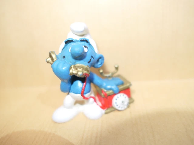 ANCIENNE FIGURINE SCHTROUMPFS SMURFS assis peyo 1978 EUR 7,00 - FR