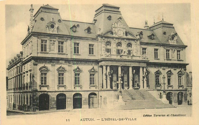 71 Autun Hotel De Ville