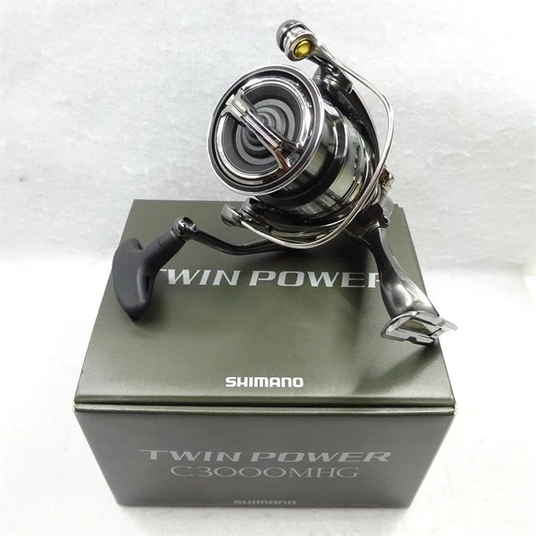 KG様用 　SHIMANO 24 TWIN POWER C3000MHG シマノ(SHIMANO) 24 ツインパワー C3000MHG+PITBULL 8+ 150m(お