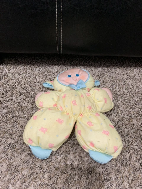 Vintage Fisher Price Slumber Babies Plush Baby Toy Lovey Doll Yellow 1989 Blonde