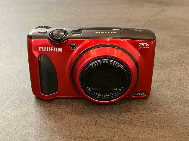 FUJIFILM FINEPIX F1000EXR 16.0MP Compact Digital Camera Red [EXC