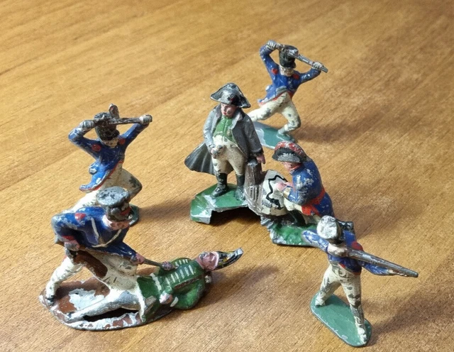 Lot De Soldats De Plomb Anciens - Collection Napoléon - Figurines Miniatures