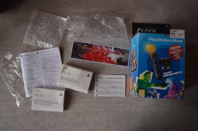 Boite VIDE de Playstation Move (PS3) + notices docs et sachets PAS D'ACCESSOIRE