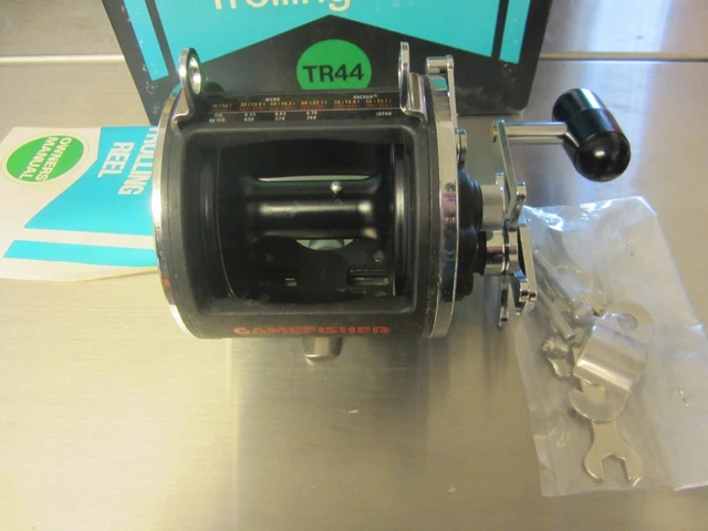 VINTAGE SEARS GAMEFISHER trolling reel TR-44 unused in box w