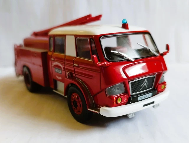 Ixo SB 1/43 - Citroen 700 Belphegor - Pompiers Metz - Modèle Modifié