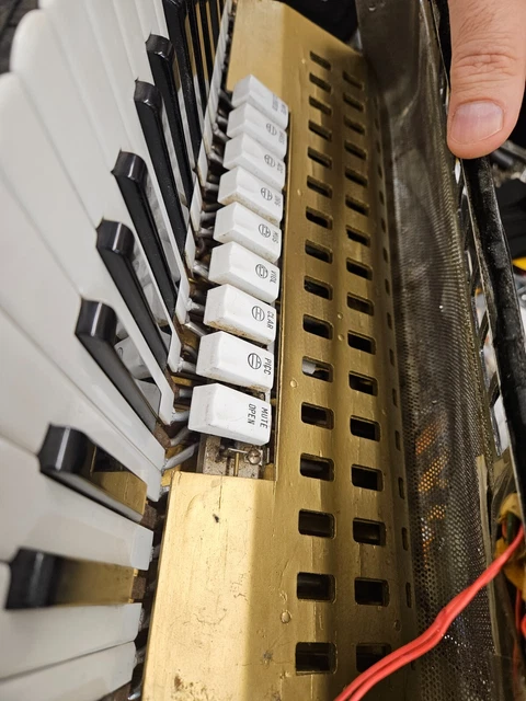 Davinci Piano accordion 41 key 120 bass Davinci Piano accordion 41 key 120 bass