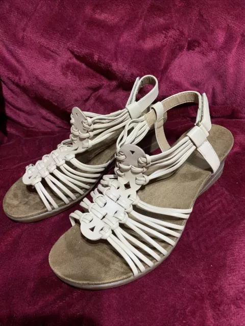 Baretraps corra sandals deals